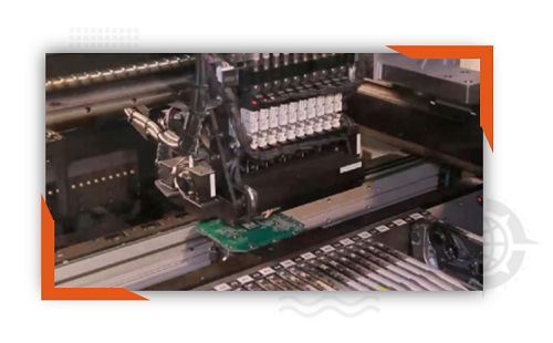 مونتاژ ماشینی برد (pcb) تولید داخل شرکت دانش بنیان رایمند